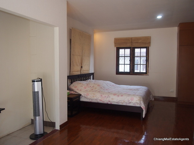 Wonderful 3 Bed/ 3 Bath Home for Rent with Maid's Room and Bathroom