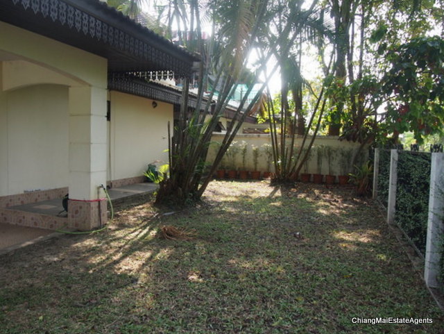 Wonderful 3 Bed/ 3 Bath Home for Rent with Maid's Room and Bathroom