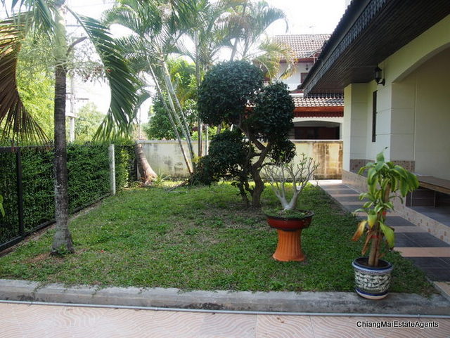 Wonderful 3 Bed/ 3 Bath Home for Rent with Maid's Room and Bathroom