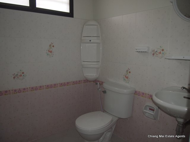 2 Bedroom house for Rent