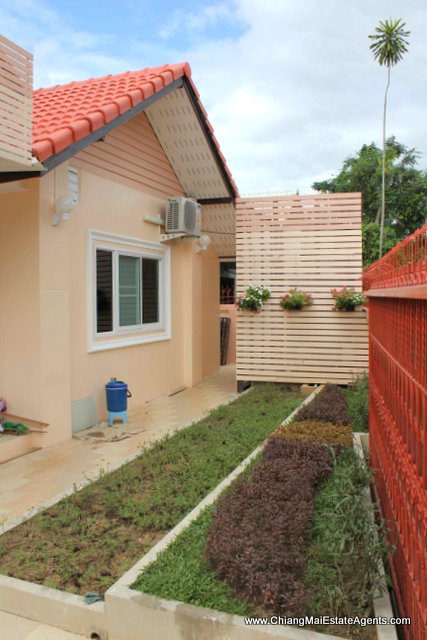 Amazing 4 Bedroom House With Swimming Pool