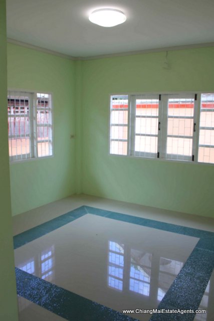 Amazing 4 Bedroom House With Swimming Pool