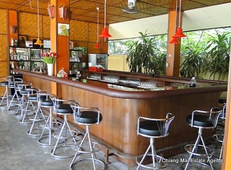 Unique Bar/Restaurant on Canal Road