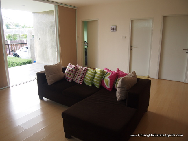 Modern 2 bed/1 bath Home For Sale