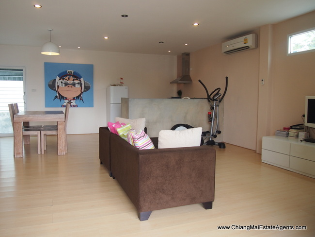 Modern 2 bed/1 bath Home For Sale