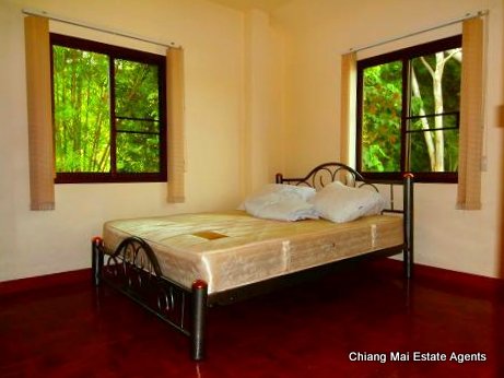 Modern Style 3 Bedroom House For Rent In San Sai