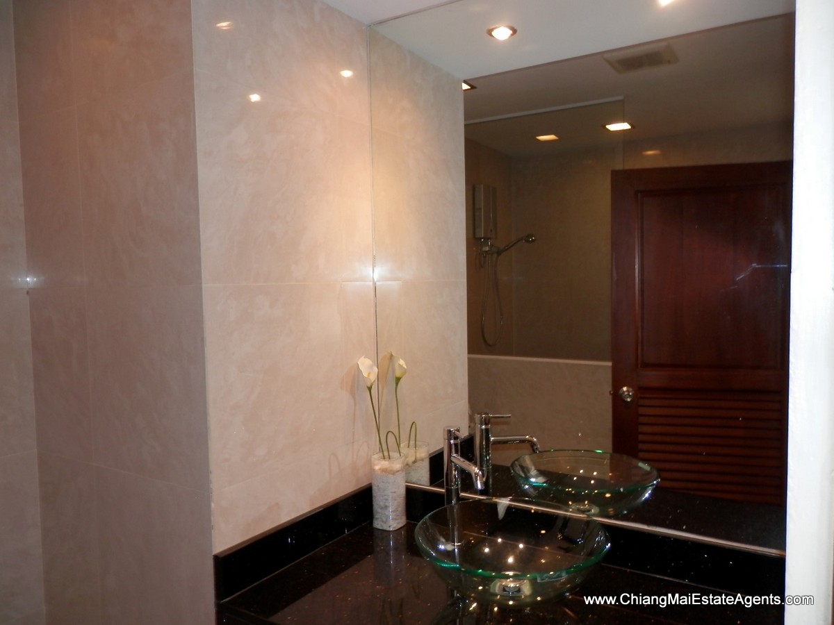 Stduio Apartment for Rent in Riverside Condominium