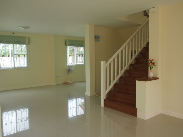 New House for Rent in Saraphi