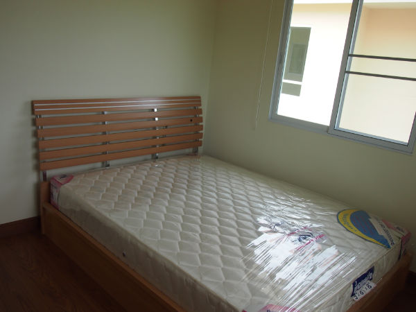 New House for Rent in Saraphi