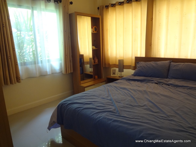 4 bedrooms house with fully furnished