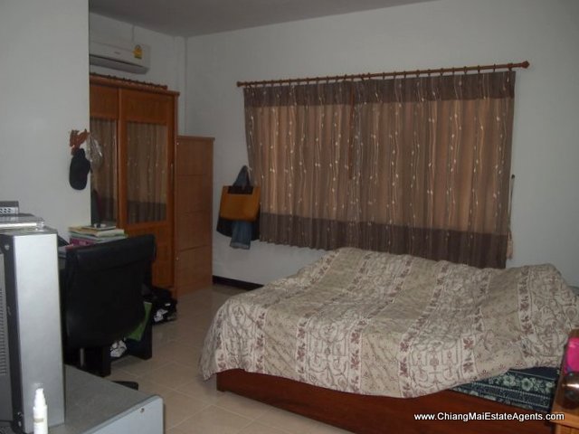 Bungalow For Rent In Baan Sangpetch