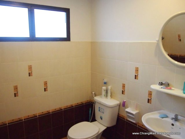 Bungalow For Rent In Baan Sangpetch