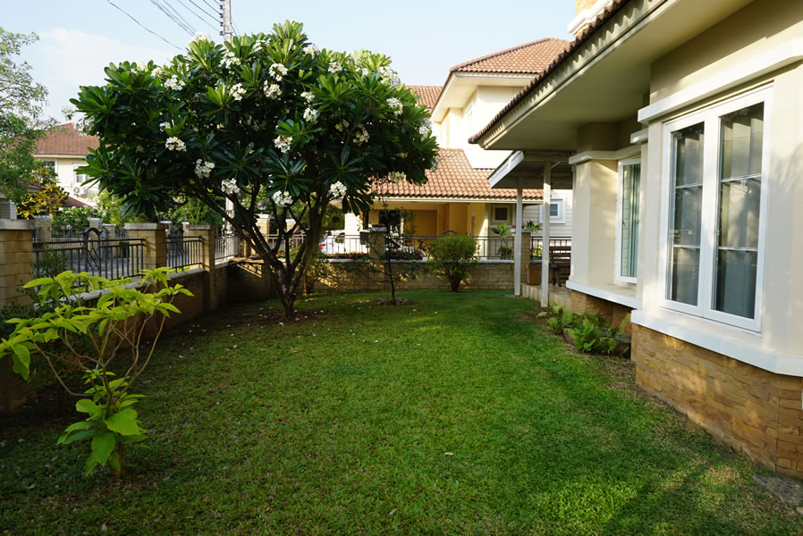 House for Rent in Home In Park