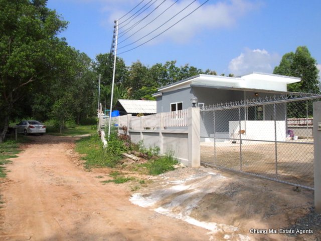 2 Bedroom Bungalow for Rent