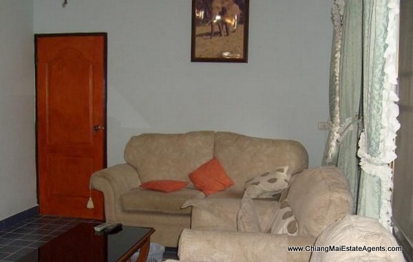 4 Bd, Home, 2 Bd. Bungalow and 4 Guest Bungalows in San Pa Tong