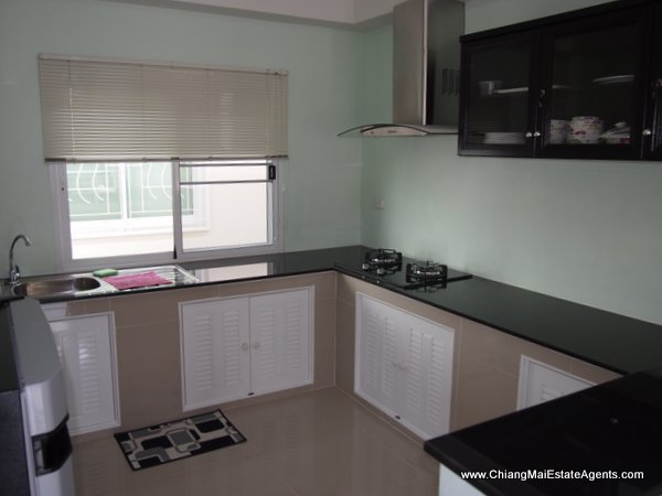 New Contemporary Style Home in Saraphi