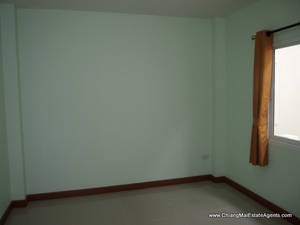 New Contemporary Style Home in Saraphi