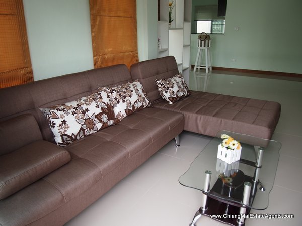 New Contemporary Style Home in Saraphi