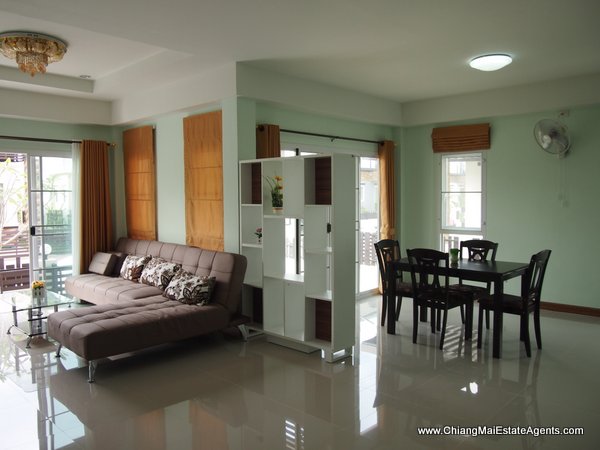 New Contemporary Style Home in Saraphi