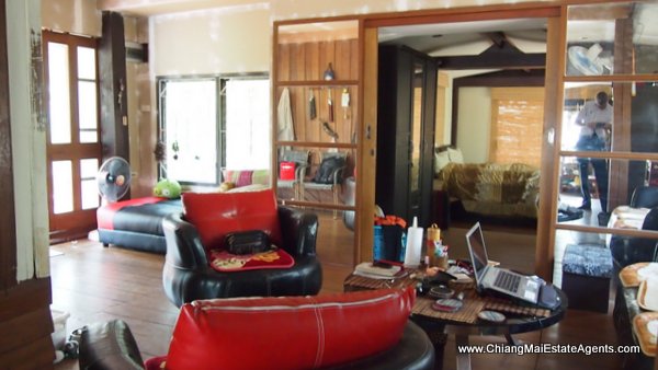 Land and Houses for Sale in Ban Pong