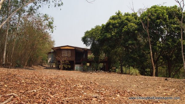 Land and Houses for Sale in Ban Pong