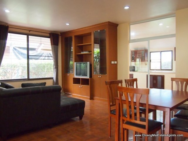 Beautiful 2 bedroom bungalow for rent in Moo Baan Wang Tan