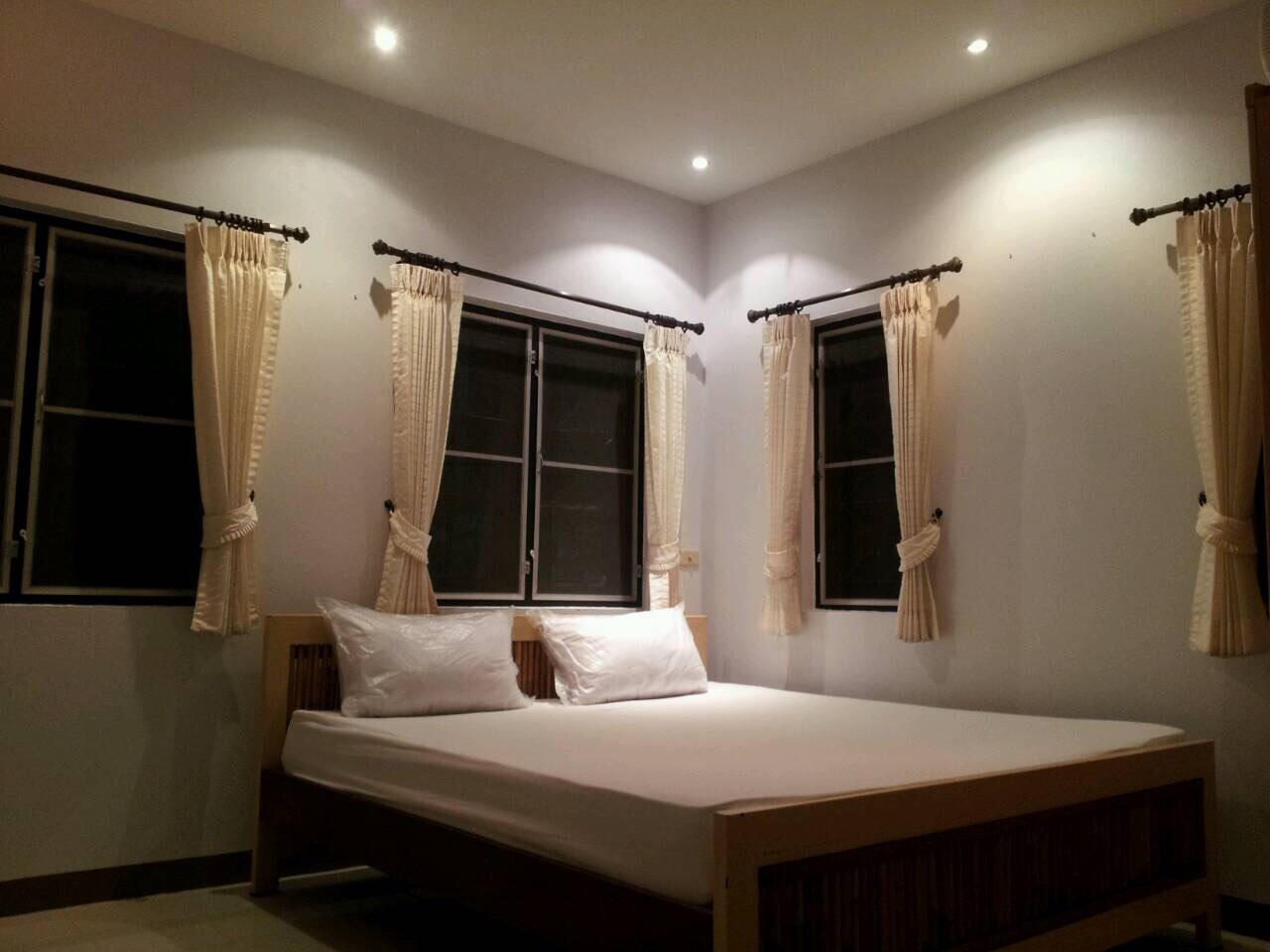 3 Bedroom for Rent Sankampaeng