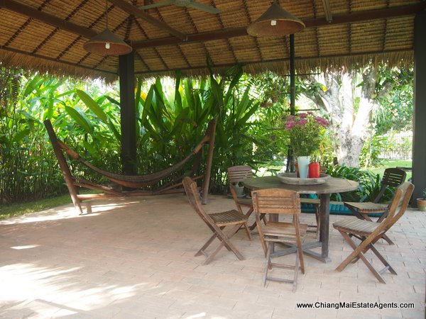 Fantastic Resort Style Home For Rent