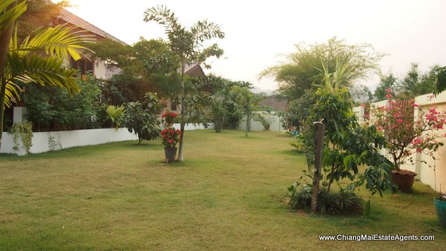 3 Custom Bungalow Houses For Rent