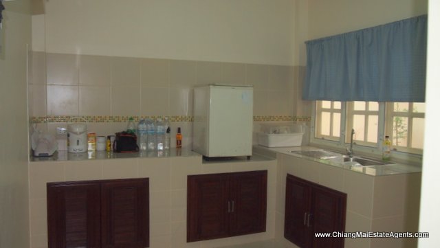 3 Custom Bungalow Houses For Rent