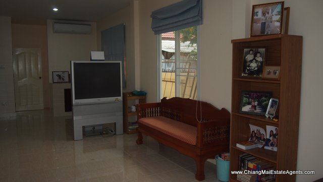 3 Custom Bungalow Houses For Rent