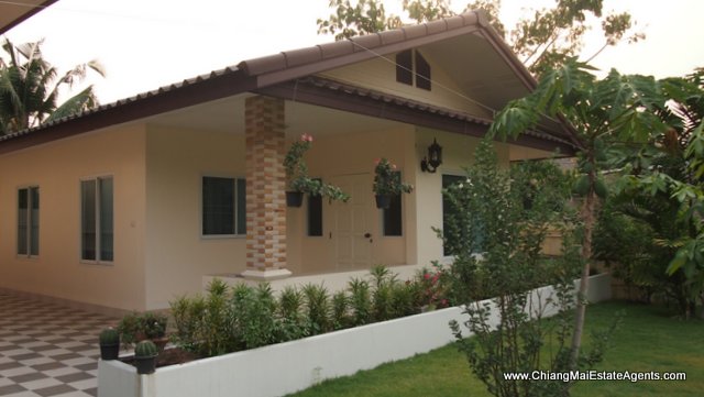 3 Custom Bungalow Houses For Rent