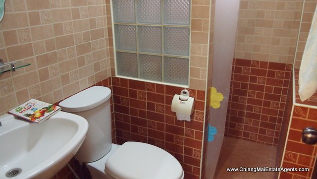 3 Custom Bungalow Houses For Rent