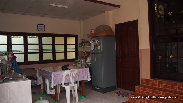 3 Custom Bungalow Houses For Rent