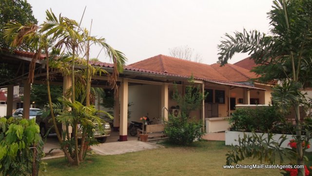 3 Custom Bungalow Houses For Rent