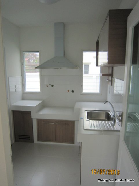 3 Bedroom House for Sale in Land in House