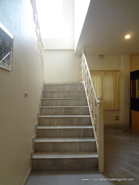 House for rent in Mae Jo