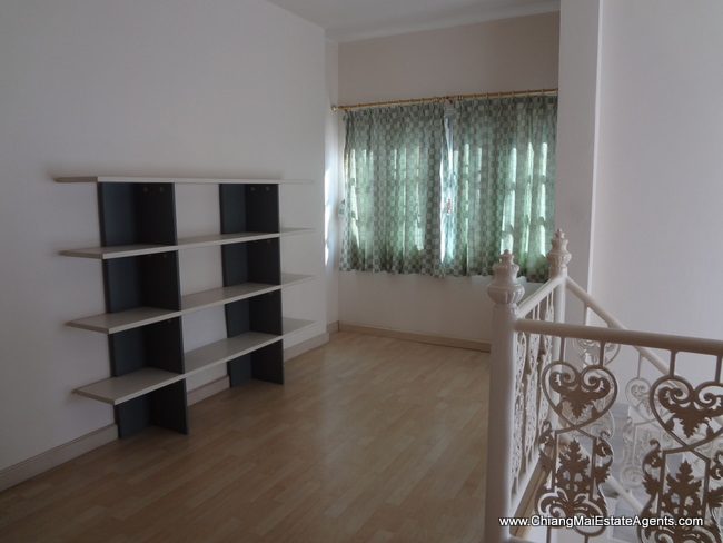 House for rent in Mae Jo