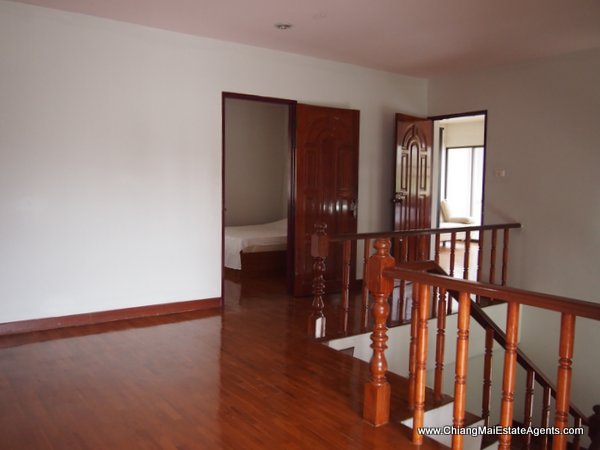 2 Houses For Rent and Sale in Moo Baan Nai Fun