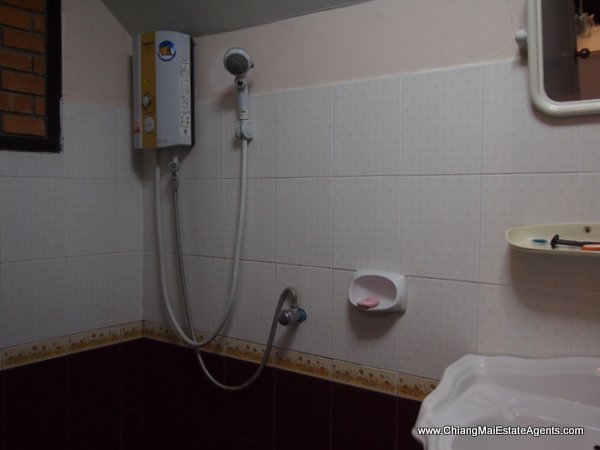 2 Houses For Rent and Sale in Moo Baan Nai Fun