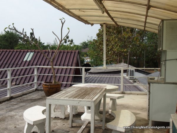 2 Houses For Rent and Sale in Moo Baan Nai Fun