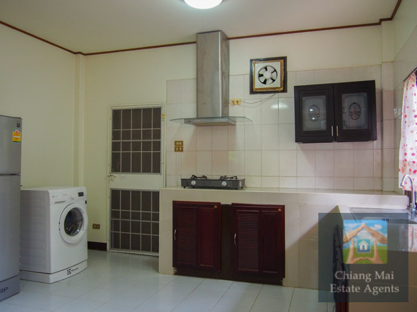 Bungalow in Moo Baan Wangtan for Rent