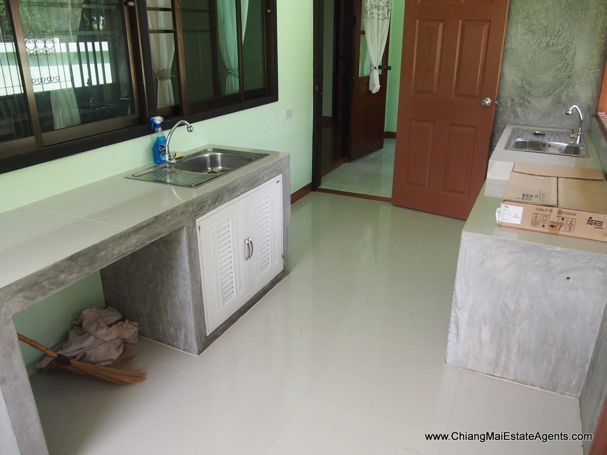 Unique Home in Moo Baan Pueksa