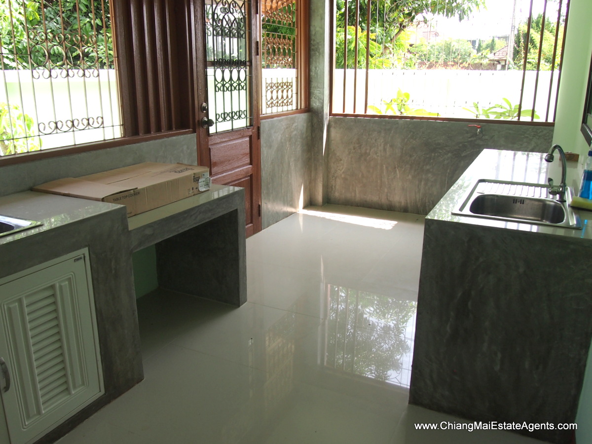Unique Home in Moo Baan Pueksa