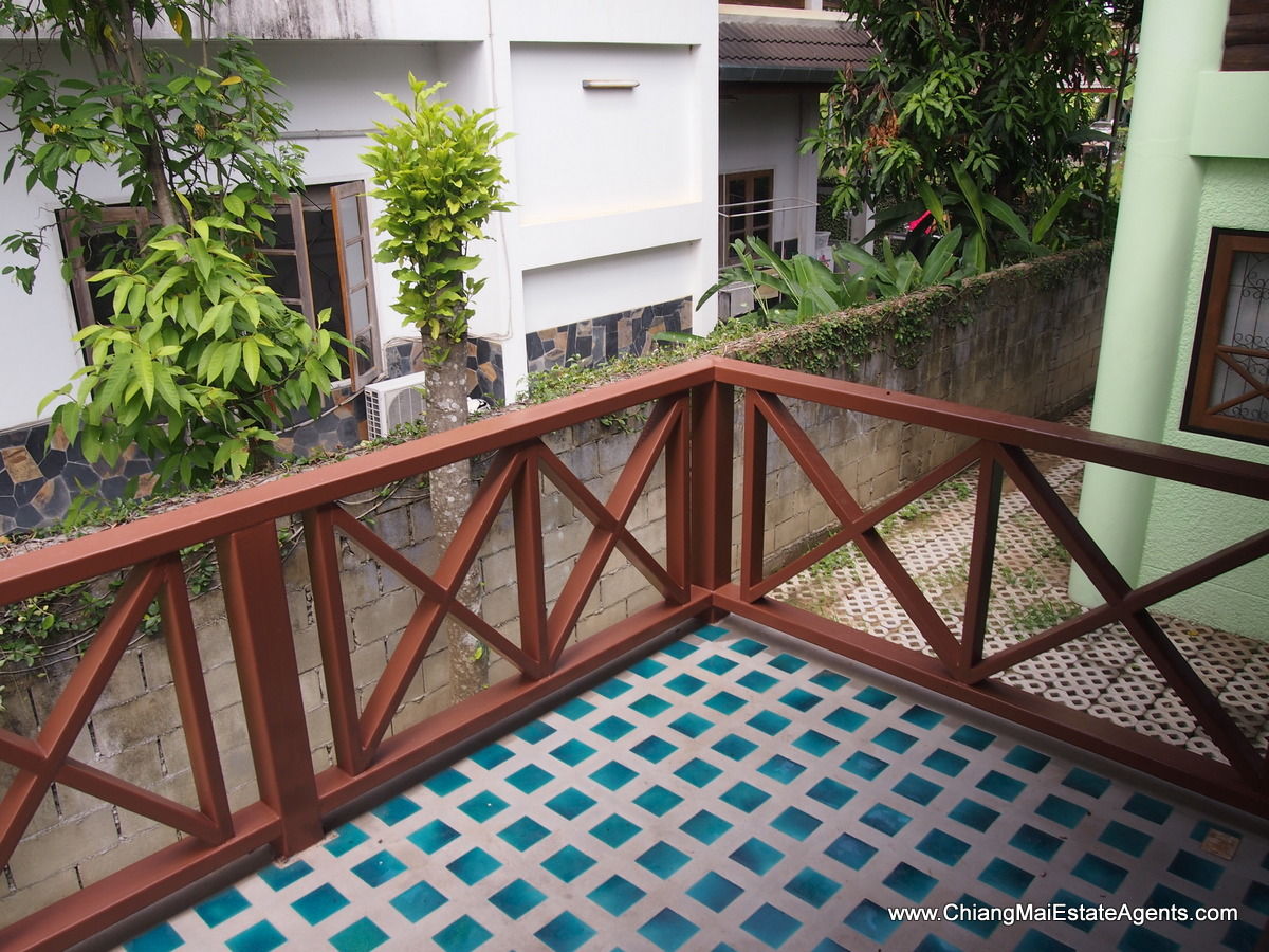 Unique Home in Moo Baan Pueksa