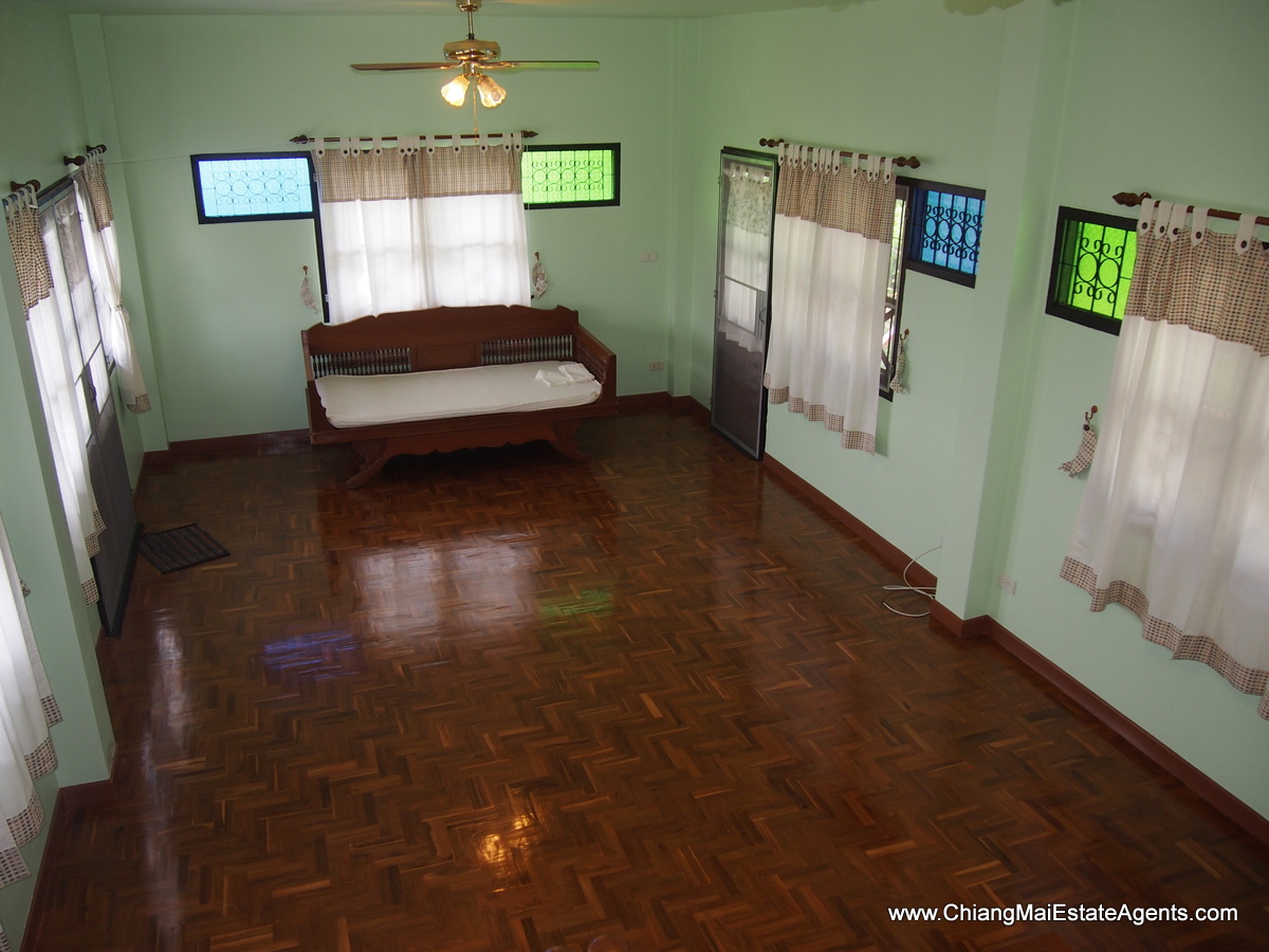 Unique Home in Moo Baan Pueksa