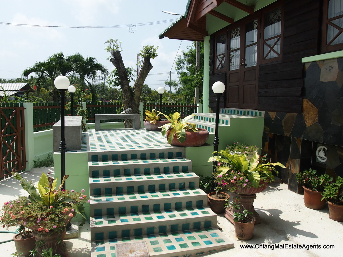 Unique Home in Moo Baan Pueksa