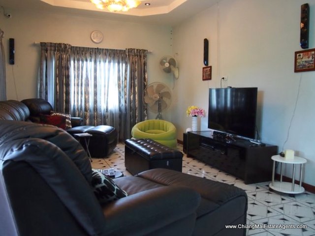 House for Rent with Pool in Doi Saket