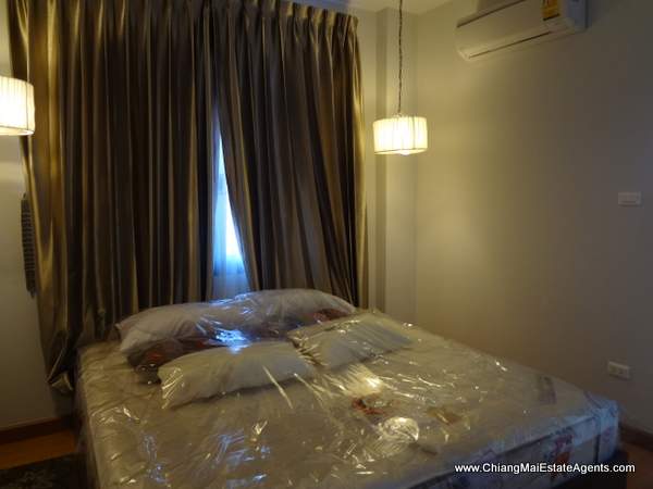 Home with External Office for Rent