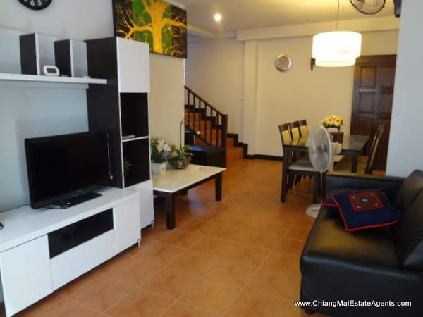 Home with External Office for Rent